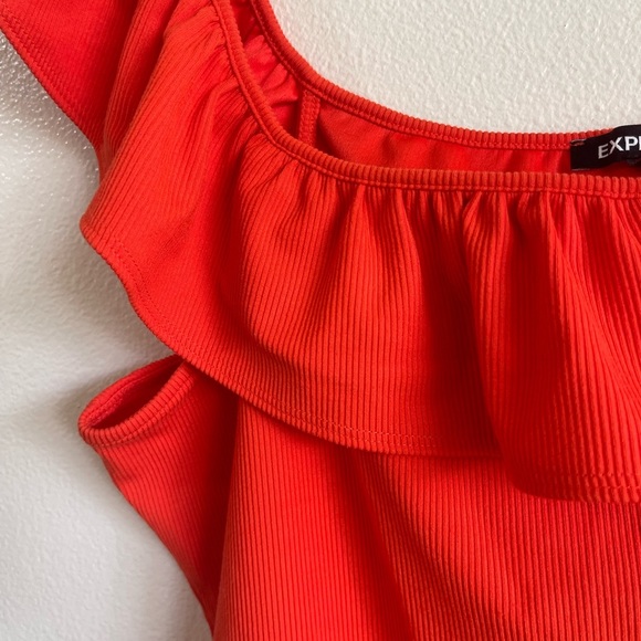 Express red orange ruffle off the shoulder ribbed bodysuit XL - Picture 5 of 8